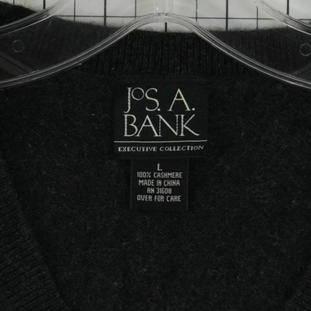 Jos. A. Bank Executive 100% Cashmere Sweater Vest Men's Size Large Black V Neck